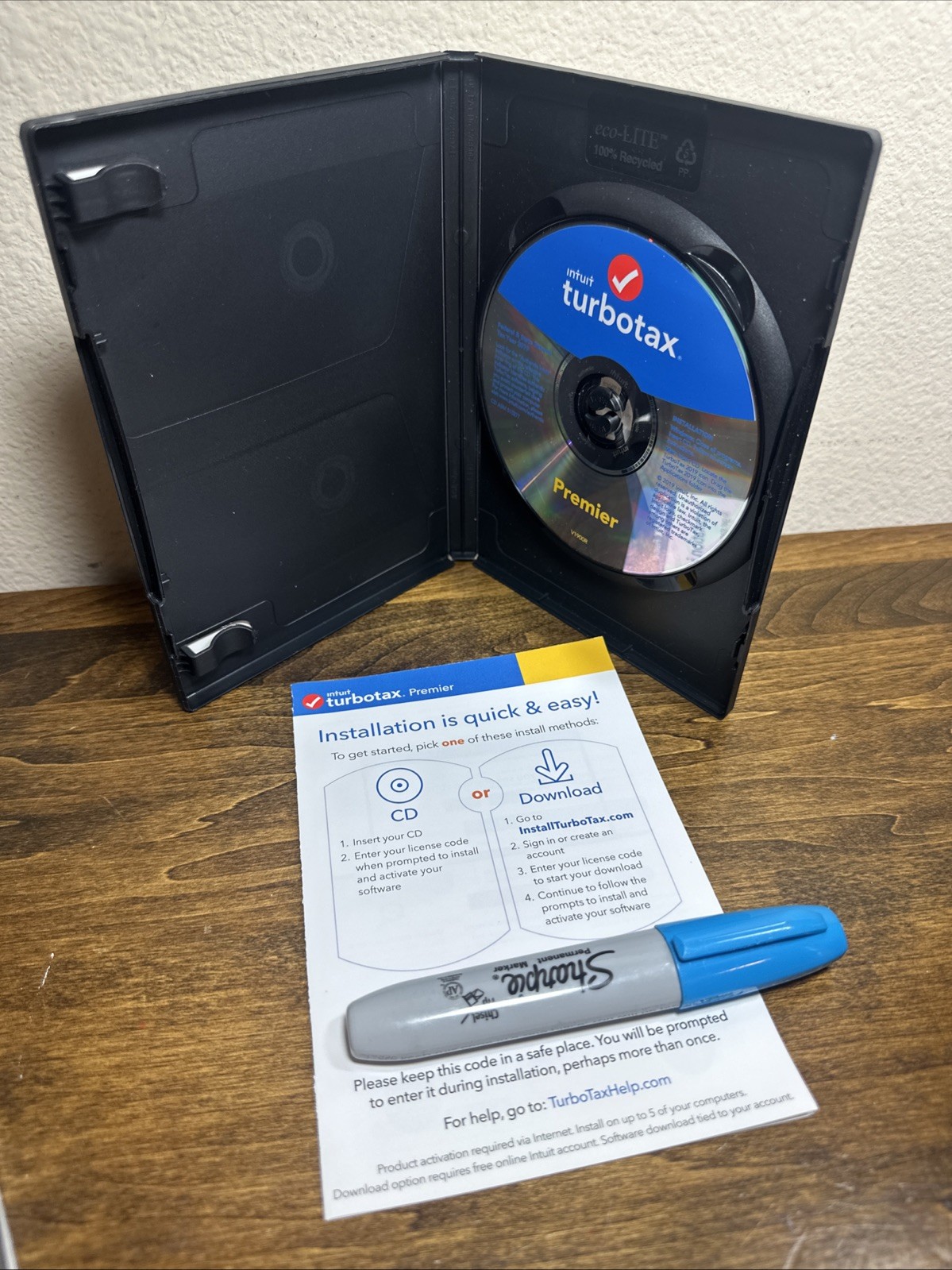 Intuit Turbo Tax Premier 2018, Federal State Tax Returns Pre-Owned CD FREE SHIP