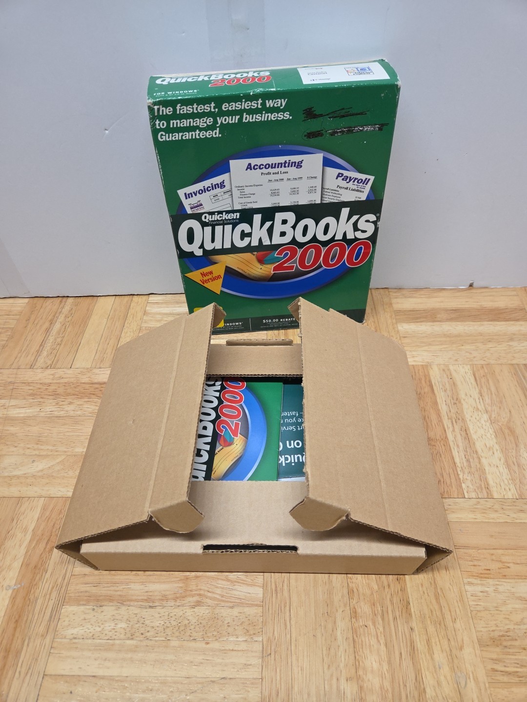 Quicken Intuit QuickBooks 2000 Accounting Software CD-ROM Windows – Complete