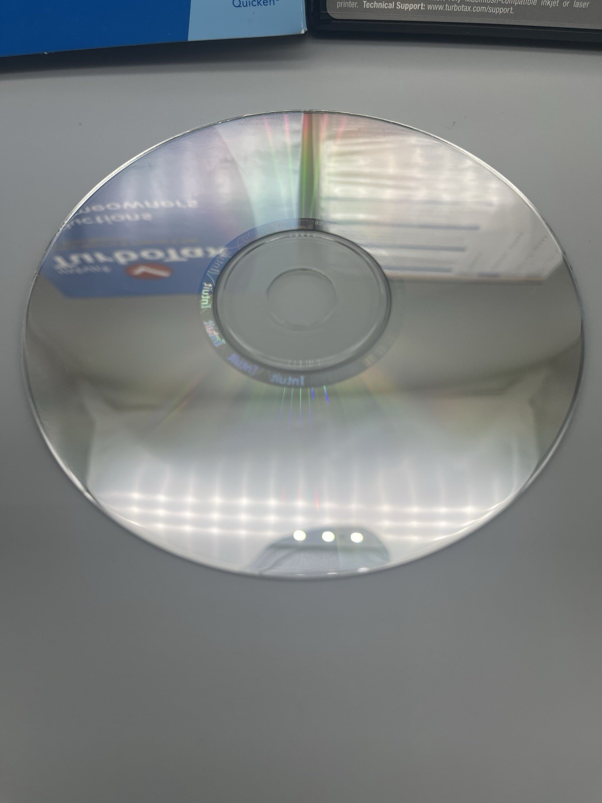 TurboTax Deluxe 2014 Federal & State Returns E-File Windows MAC Tax Software