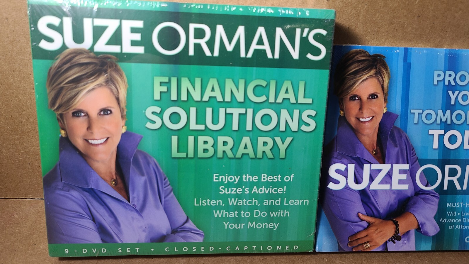 LOT Of 4 Suze Orman Financial Solutions Media CDs DVDs Book (B10)