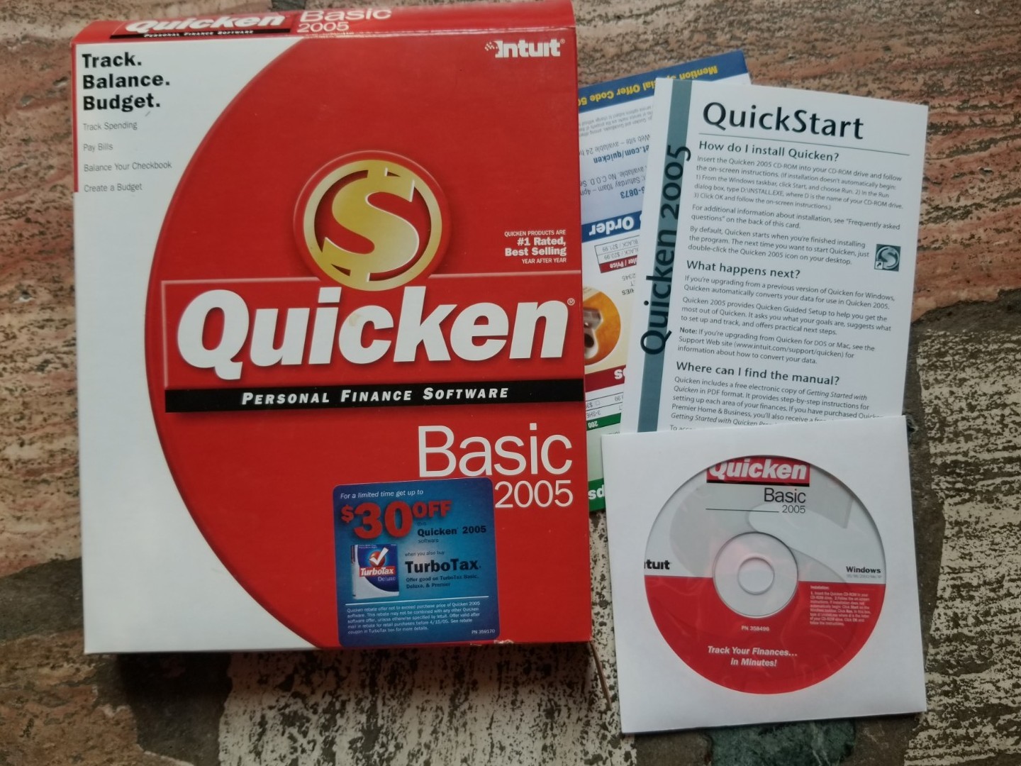 3 Disc Bundle Quicken Basic 99, Quicken 2000, Quicken 2005 For Windows 95/98/NT