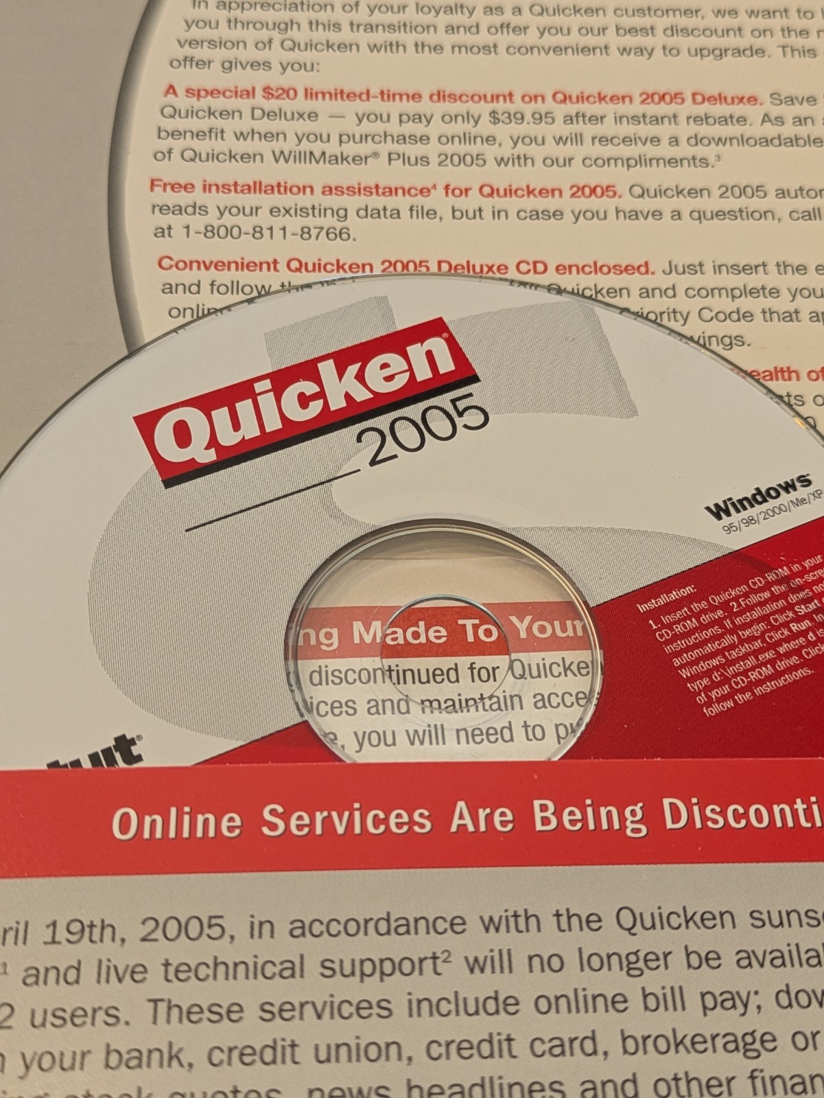 Intuit Quicken Deluxe 2005 For Windows 95/98/2000/Me/XP (CD) Disc Only (no key)