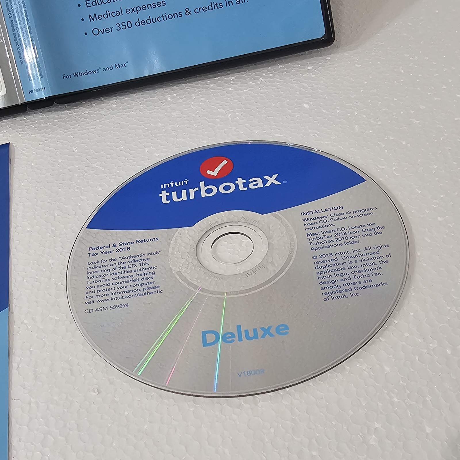 TurboTax Deluxe 2018 Federal + State Return & Federal E-file for Windows Mac CD