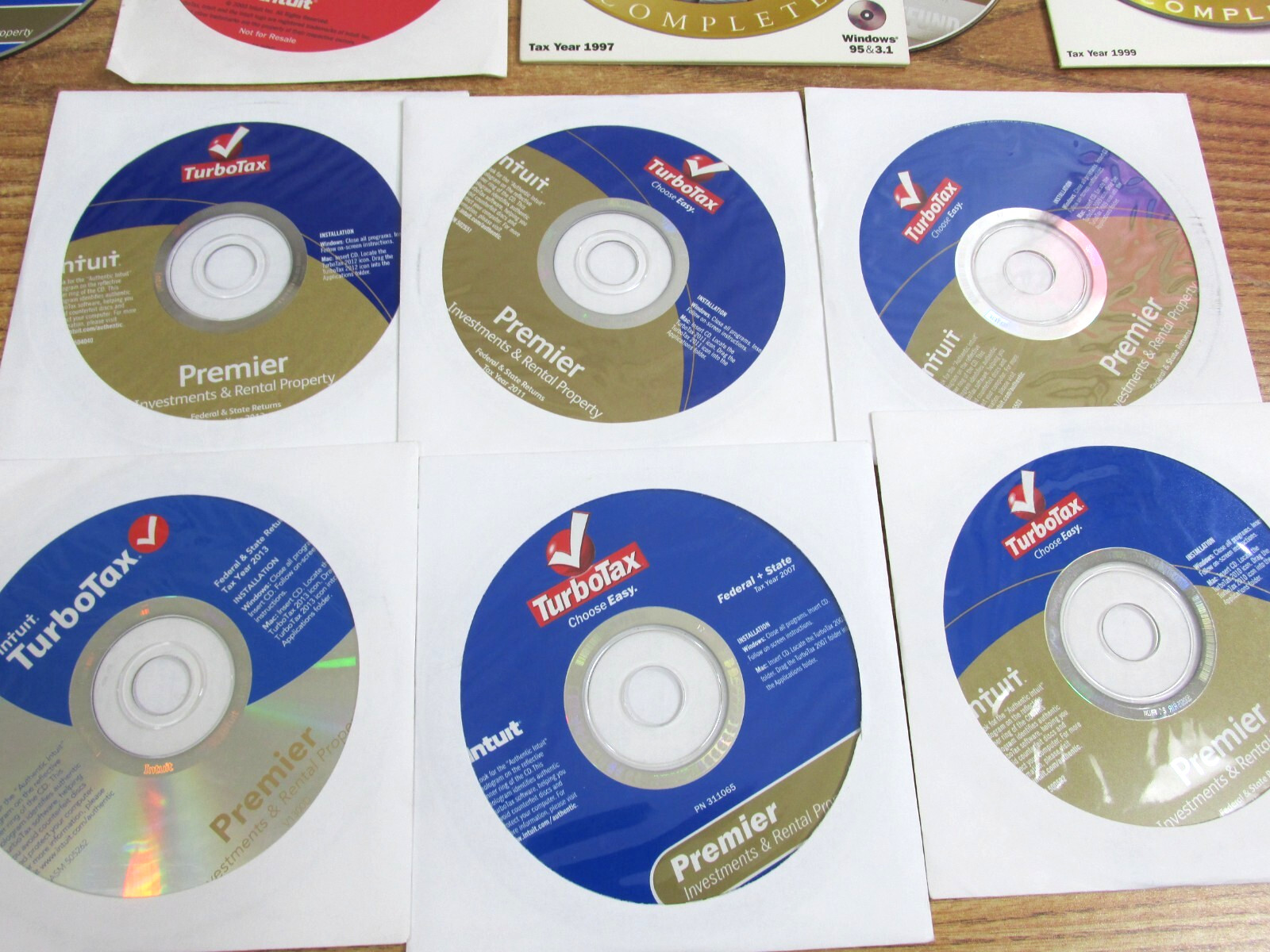 TURBOTAX DISC LOT OF 19 DISCS TOTAL / FROM LATE 1990’S ON UP / VARIETY OF YEARS