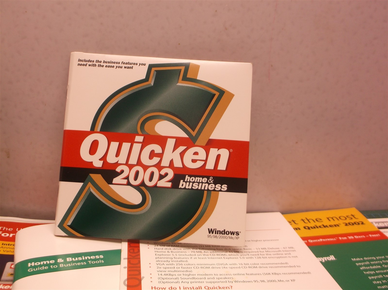 Intuit Quicken 2002 Home & Business For Windows 95/98/2000/Me/XP