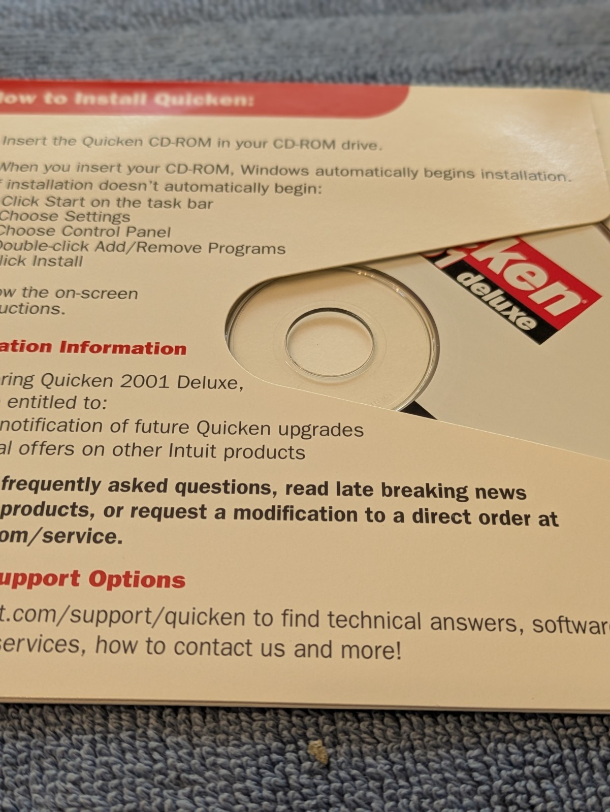 Intuit Quicken Deluxe 2001 for Windows ’95/’98/NT4/’00