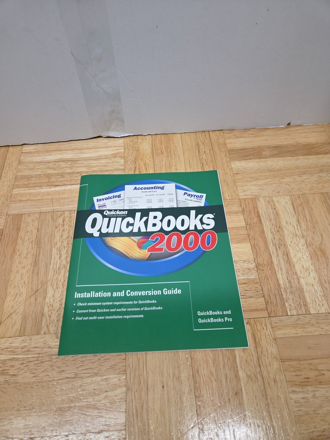 Quicken Intuit QuickBooks 2000 Accounting Software CD-ROM Windows – Complete