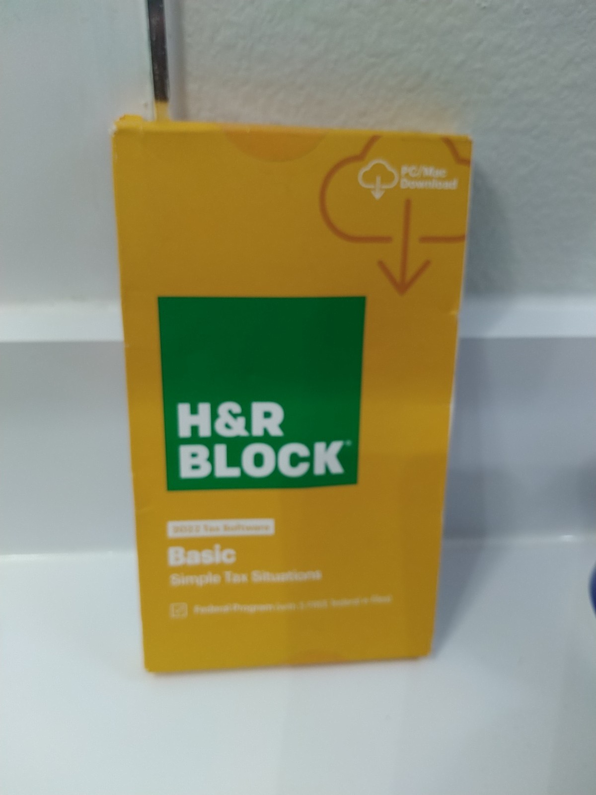 H&R Block 2022 Tax Software – Basic Simple Tax Situations PC/MAC 4 KEYS