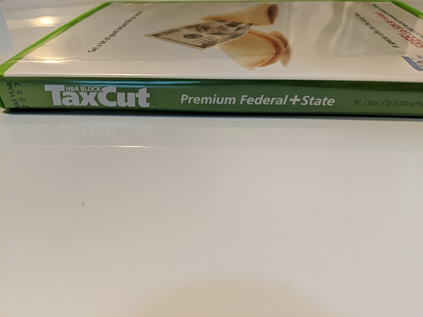 H&R Block Tax Cut Premium Federal + State 2007 Tax Year Windows and Mac CD-ROM