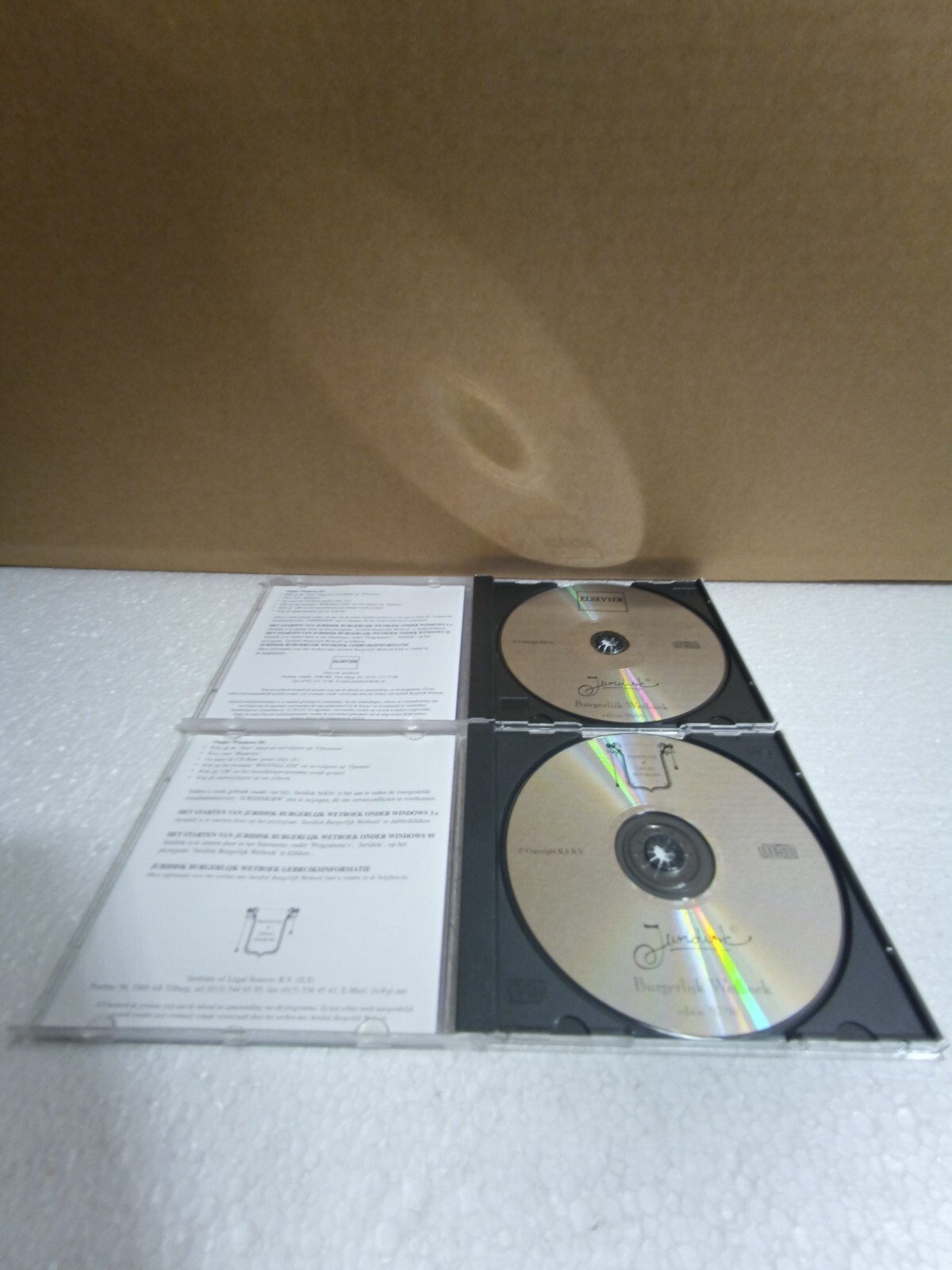 Juridisk Burgelijk Wetboek editie 97/98 and 98/99 PC CD-ROM Jewel Case NEW CIB