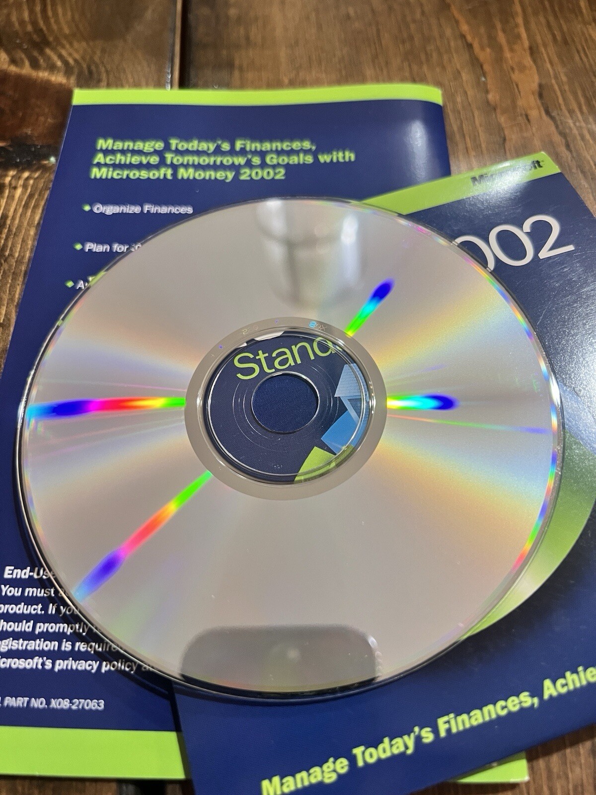 Microsoft Money 2002 Canadian Edition For ￼Windows PC Software CD-R