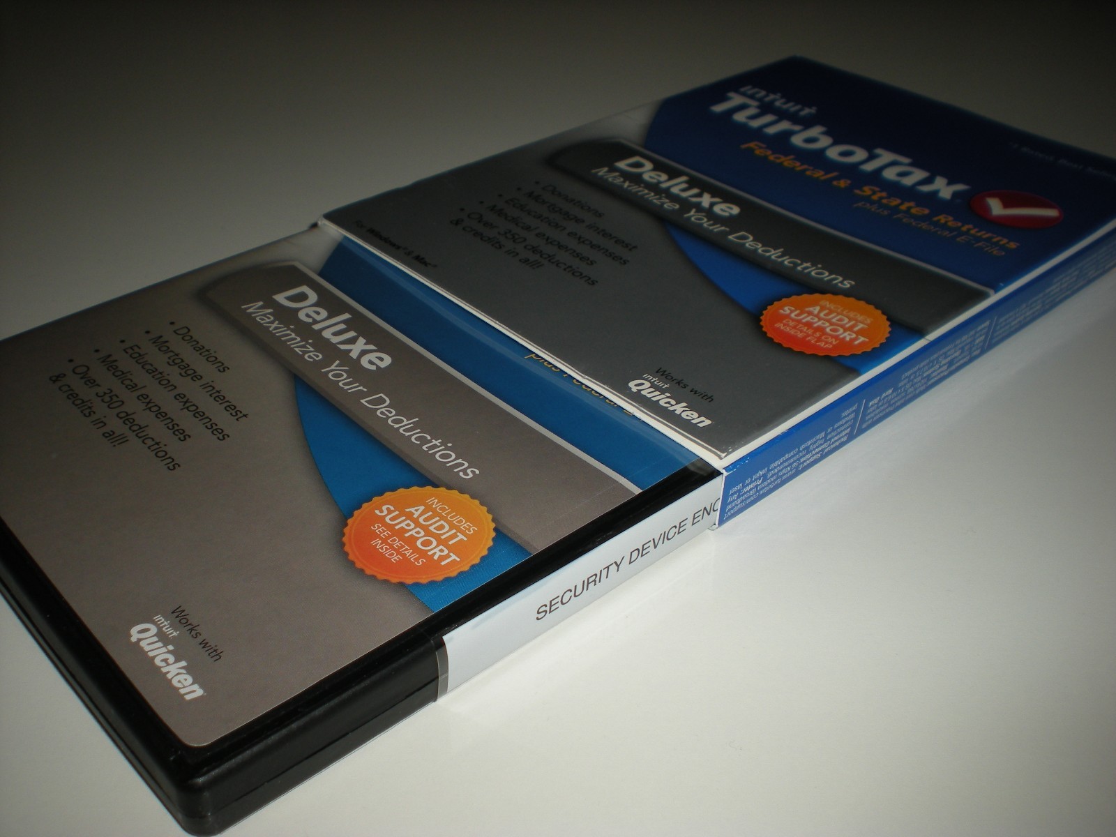 Turbotax 2013 Deluxe. Federal & State + Federal E-file. Ugly new sealed box.