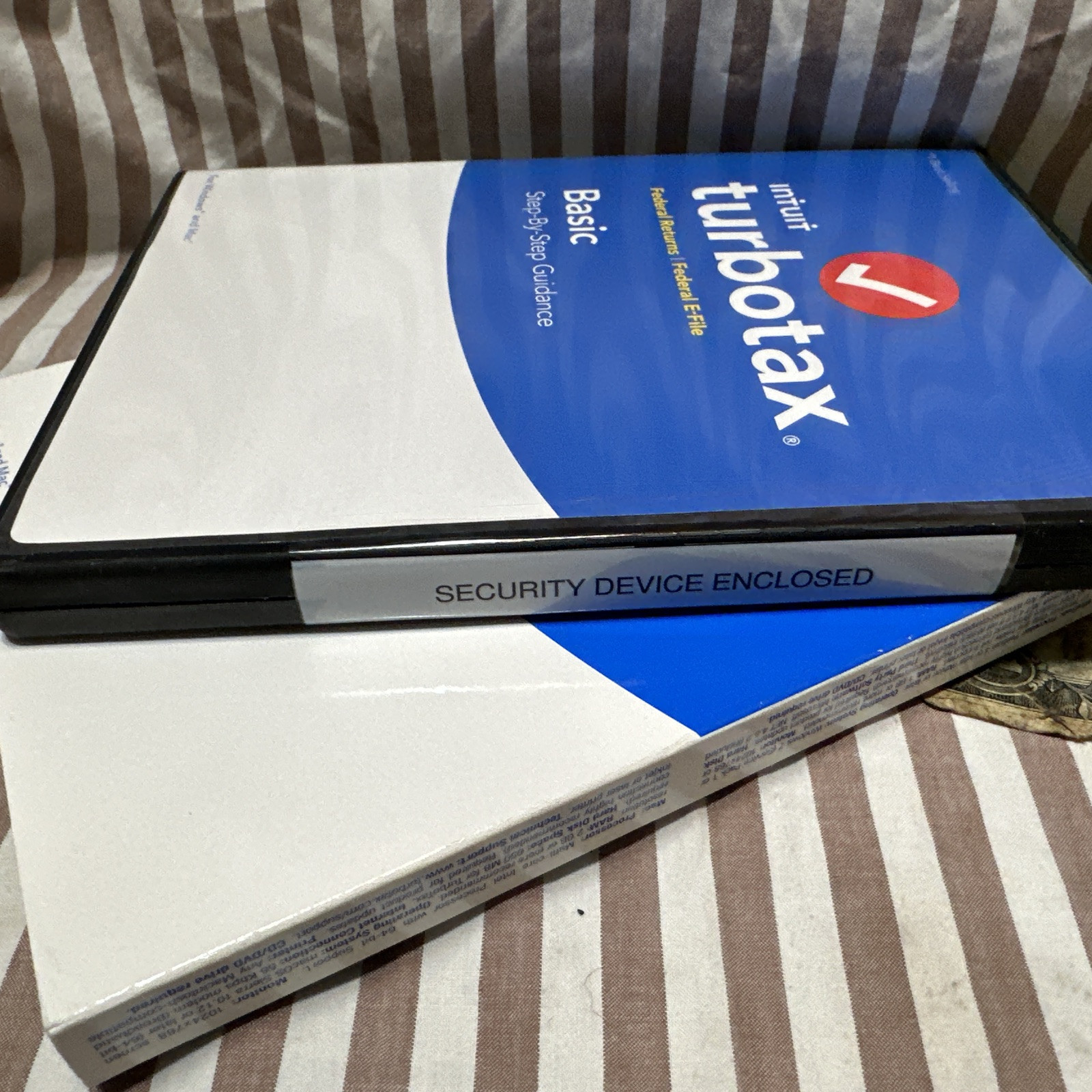 2018 TurboTax Basic Federal Win/Mac Turbo Tax CD USA 2018