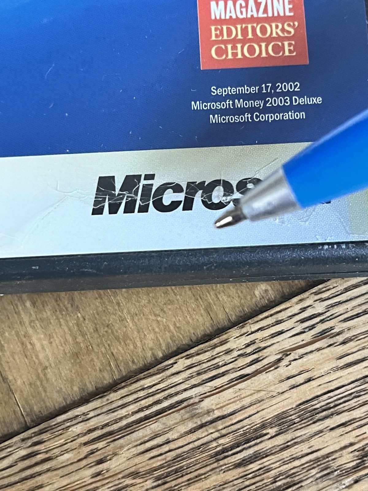 Microsoft Money 2004 Deluxe For Windows – Complete Retail Box | Employee Promo