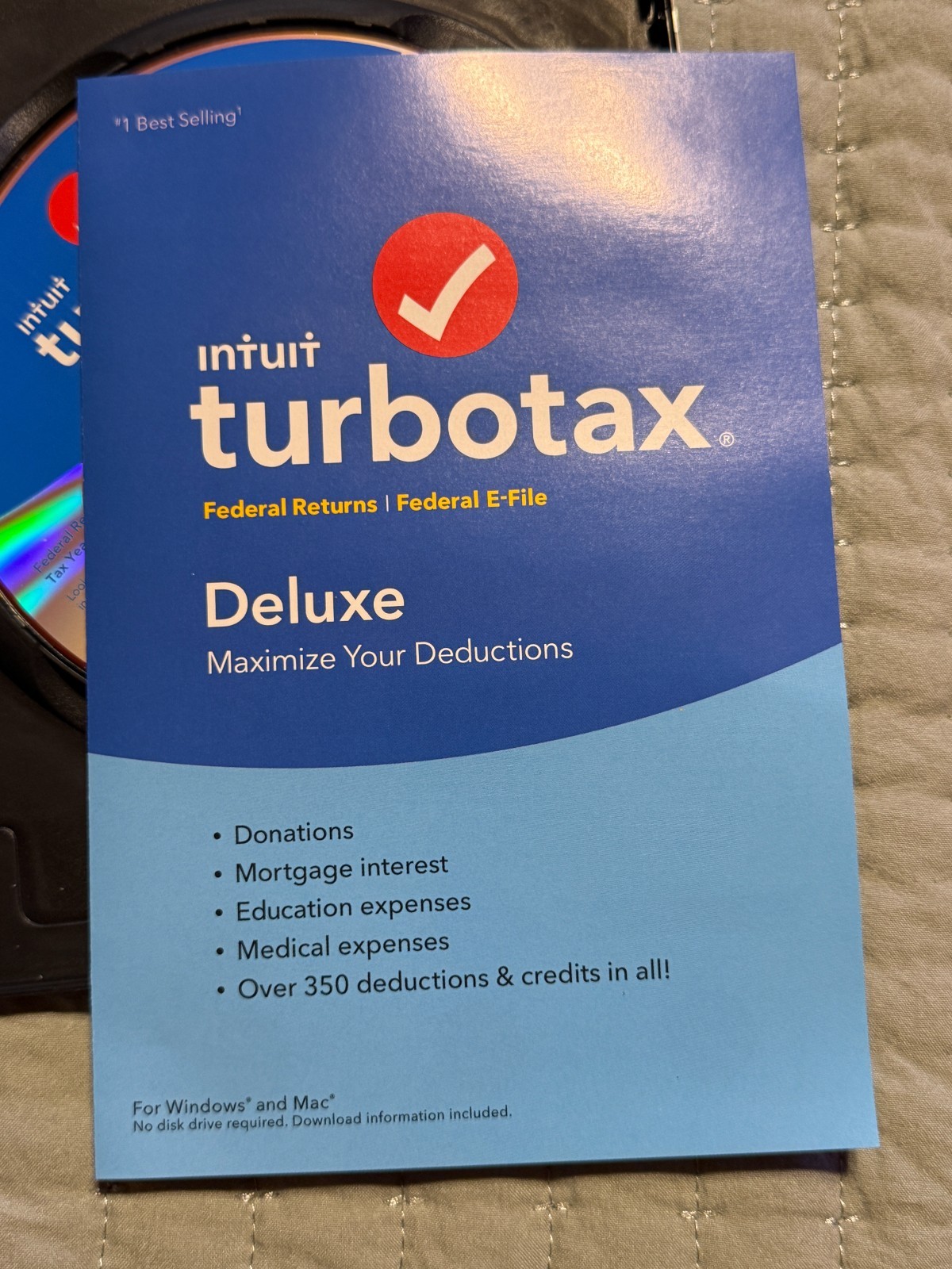 Intuit TurboTax Deluxe CD IRS Federal E-File Return Tax Preparation Win & Mac
