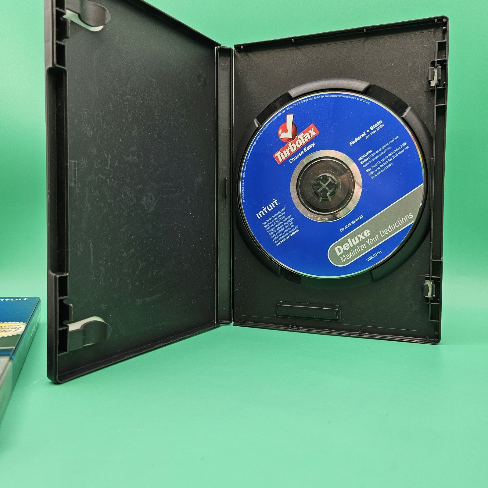 Turbotax Deluxe 2008 Deluxe for Federal Returns – CD and Box Windows and Mac