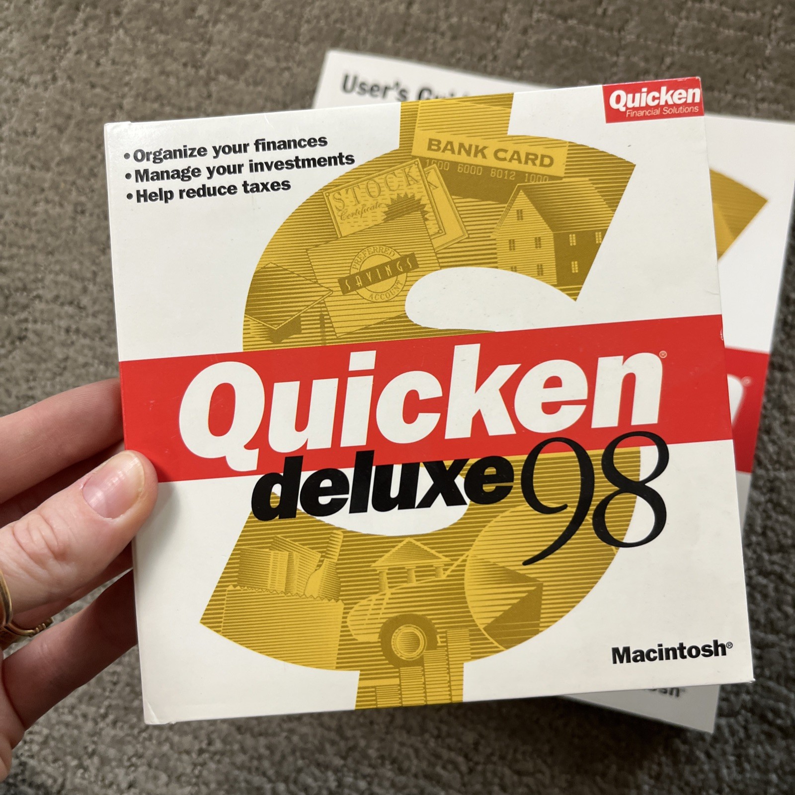 Quicken Deluxe ’98 Financial Software Macintosh Users Guide 1998 Version CD