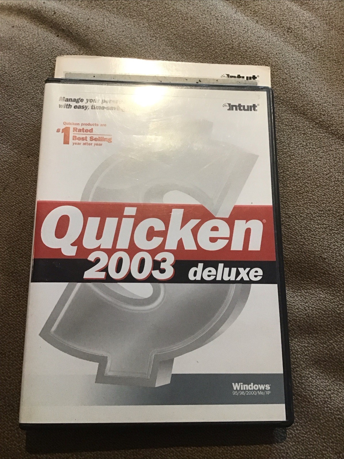 Quicken 2003 Deluxe software CD-ROM disc program Intuit Windows 95/98/2000/Me/XP