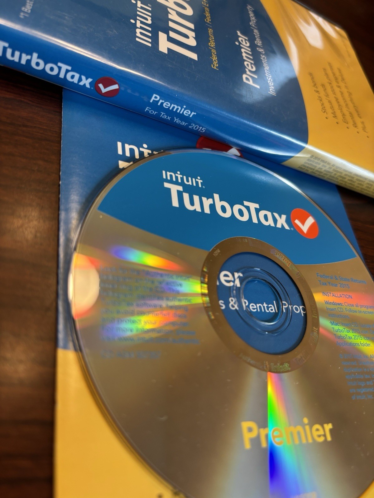 TurboTax 2015 PREMIER Federal and State Tax Software CD