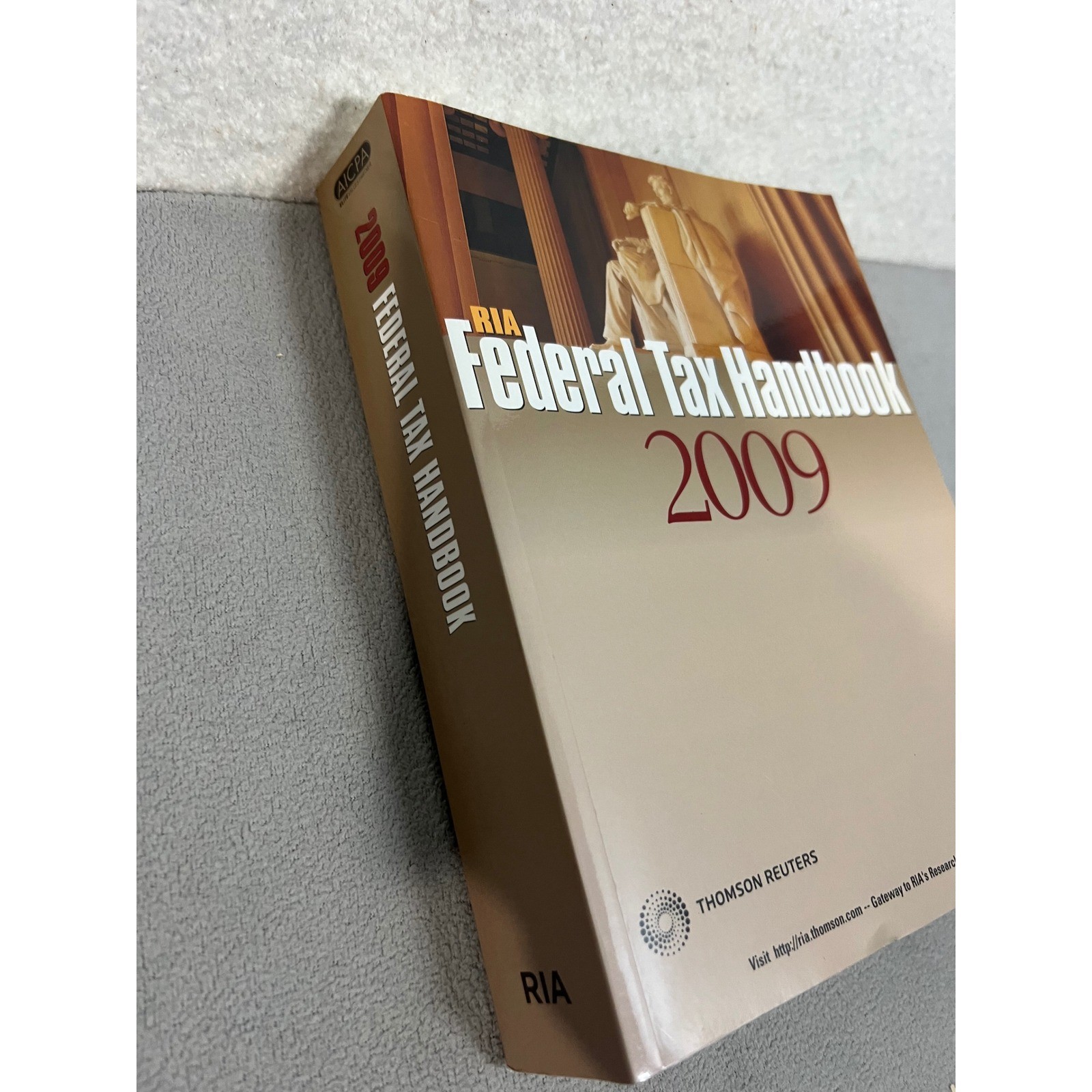 RIA Federal Tax Handbook 2009 Official Tax Guide Book Thomson Reuters