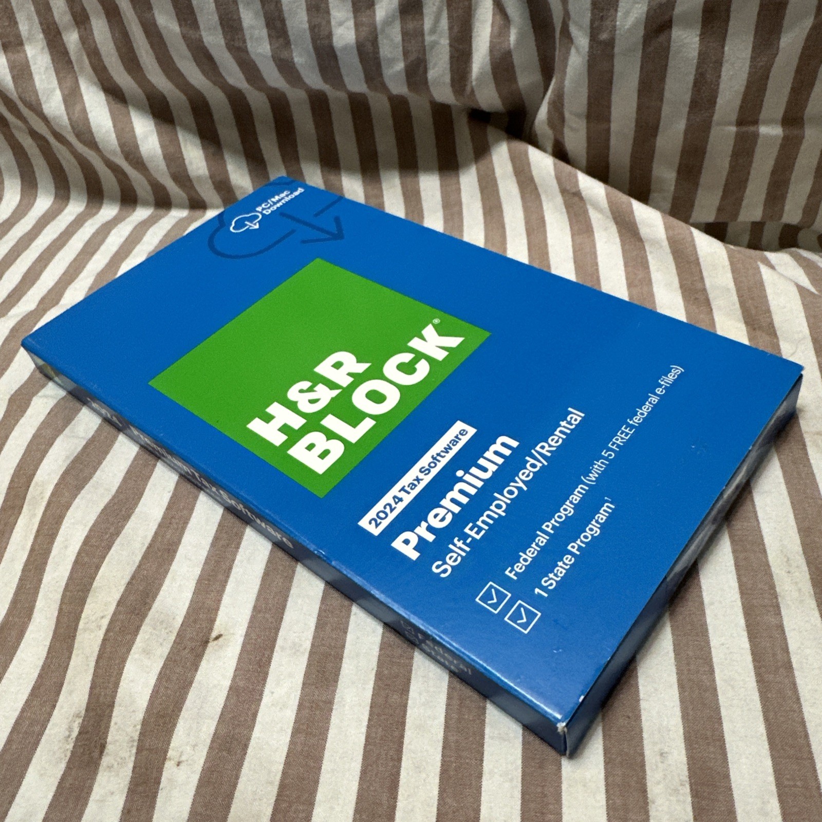 H&R Block Tax Software Premium 2024 PC/Mac Boxed Key Card USA like Turbotax HR