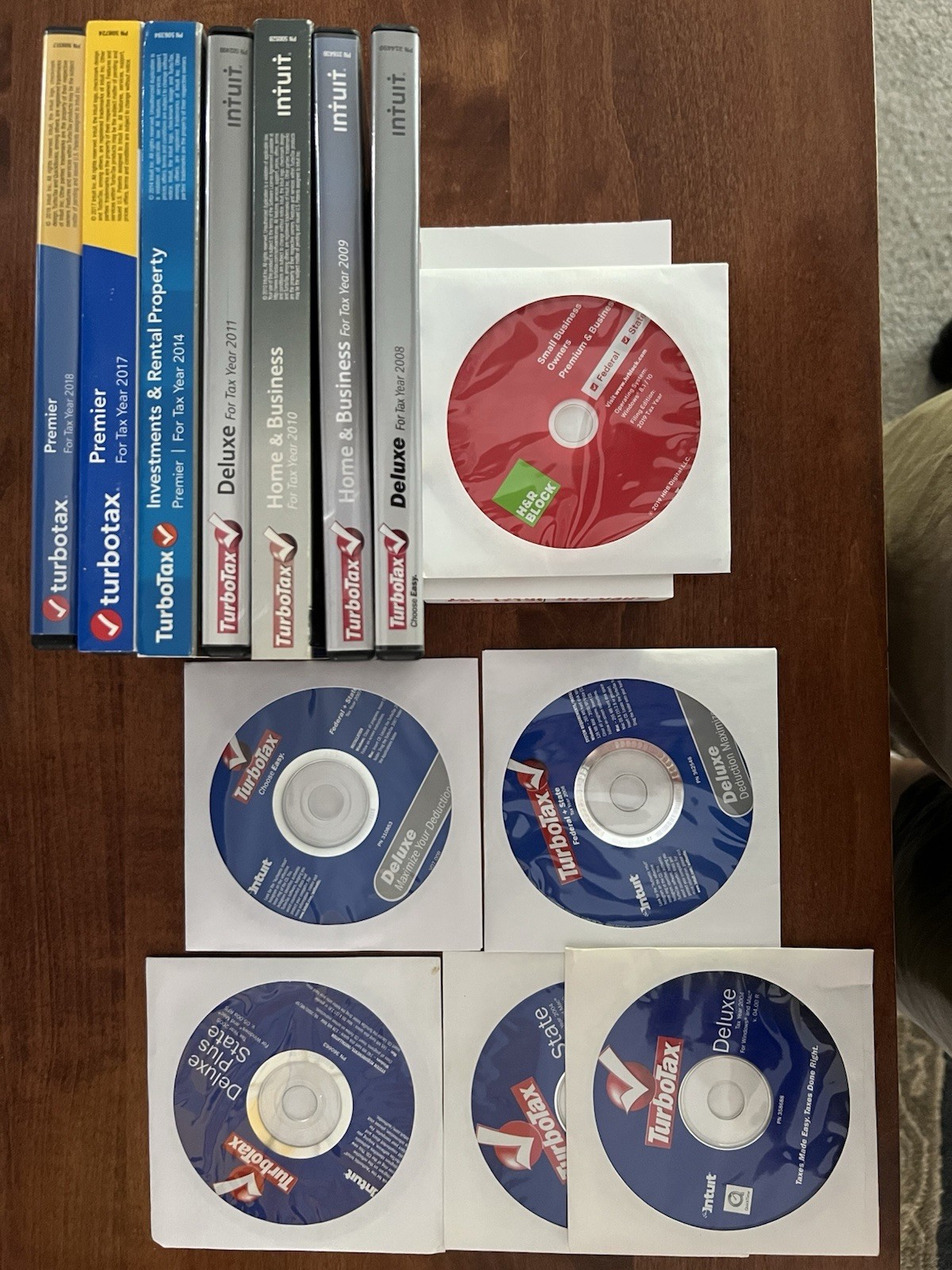 Lot Tax Software CDs 2004-2011 , 2014, 2017-2018 TurboTax 2019 HR Block, Mac Win