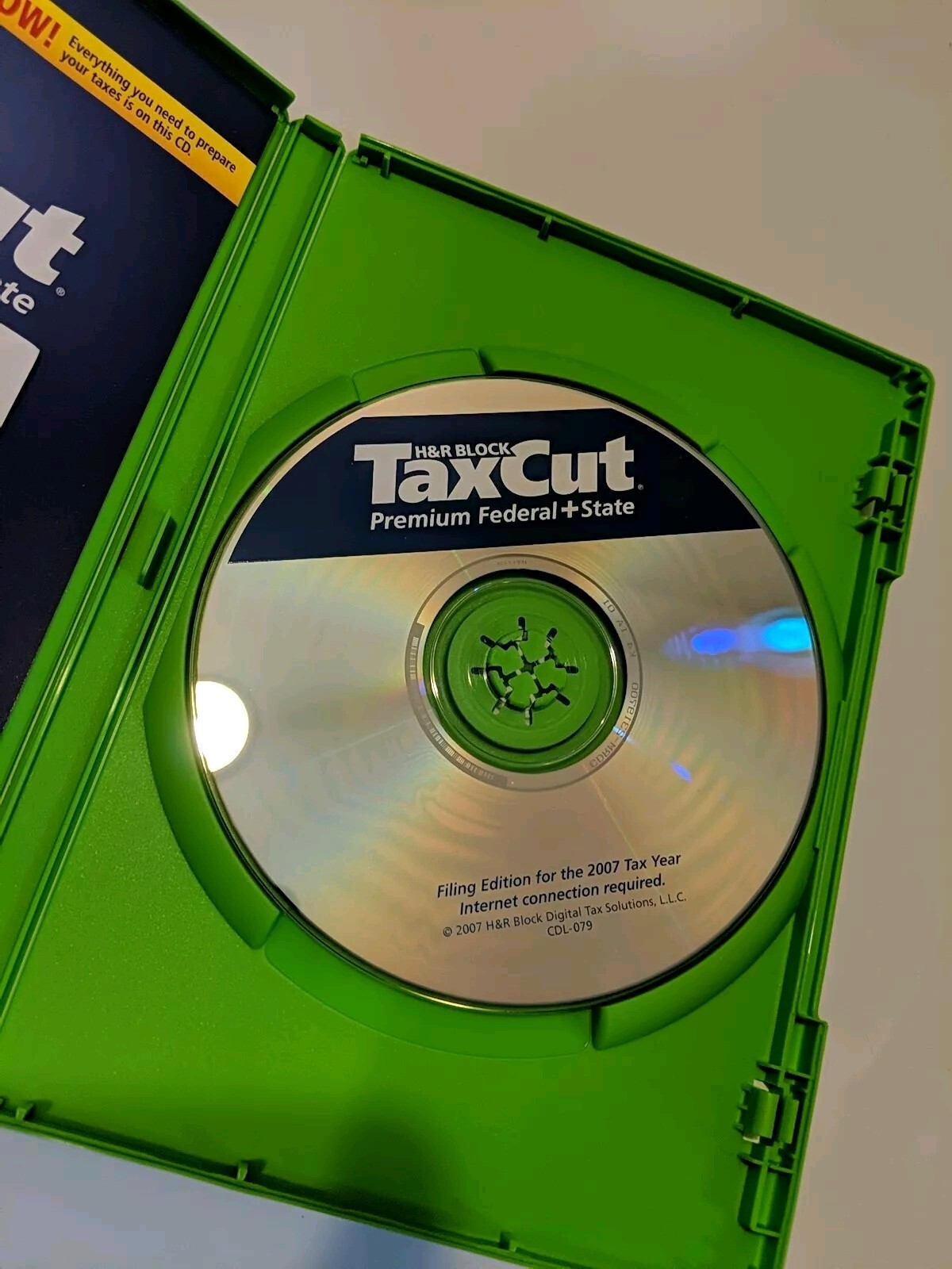 H&R Block Tax Cut Premium Federal + State 2007 Tax Year Windows and Mac CD-ROM