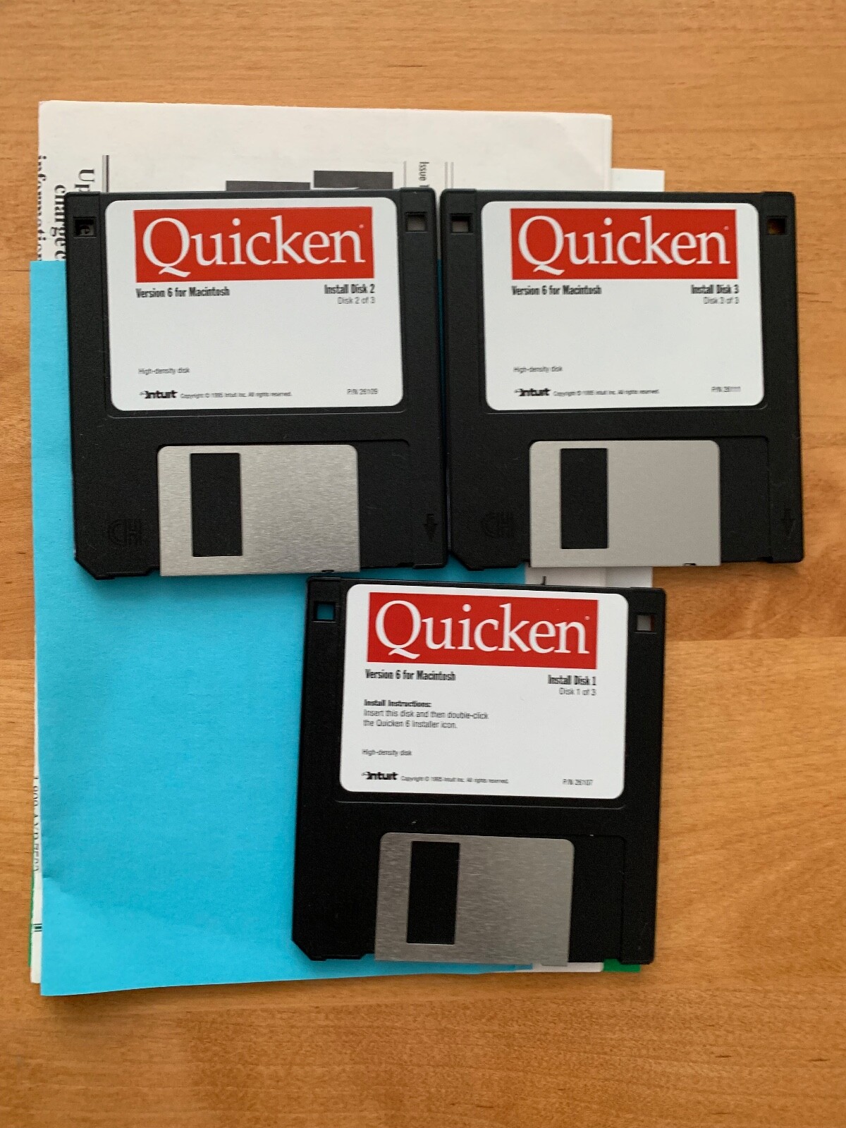 Vintage 1996 Intuit Quicken Personal Finance Software for Apple Macintosh (v.6)