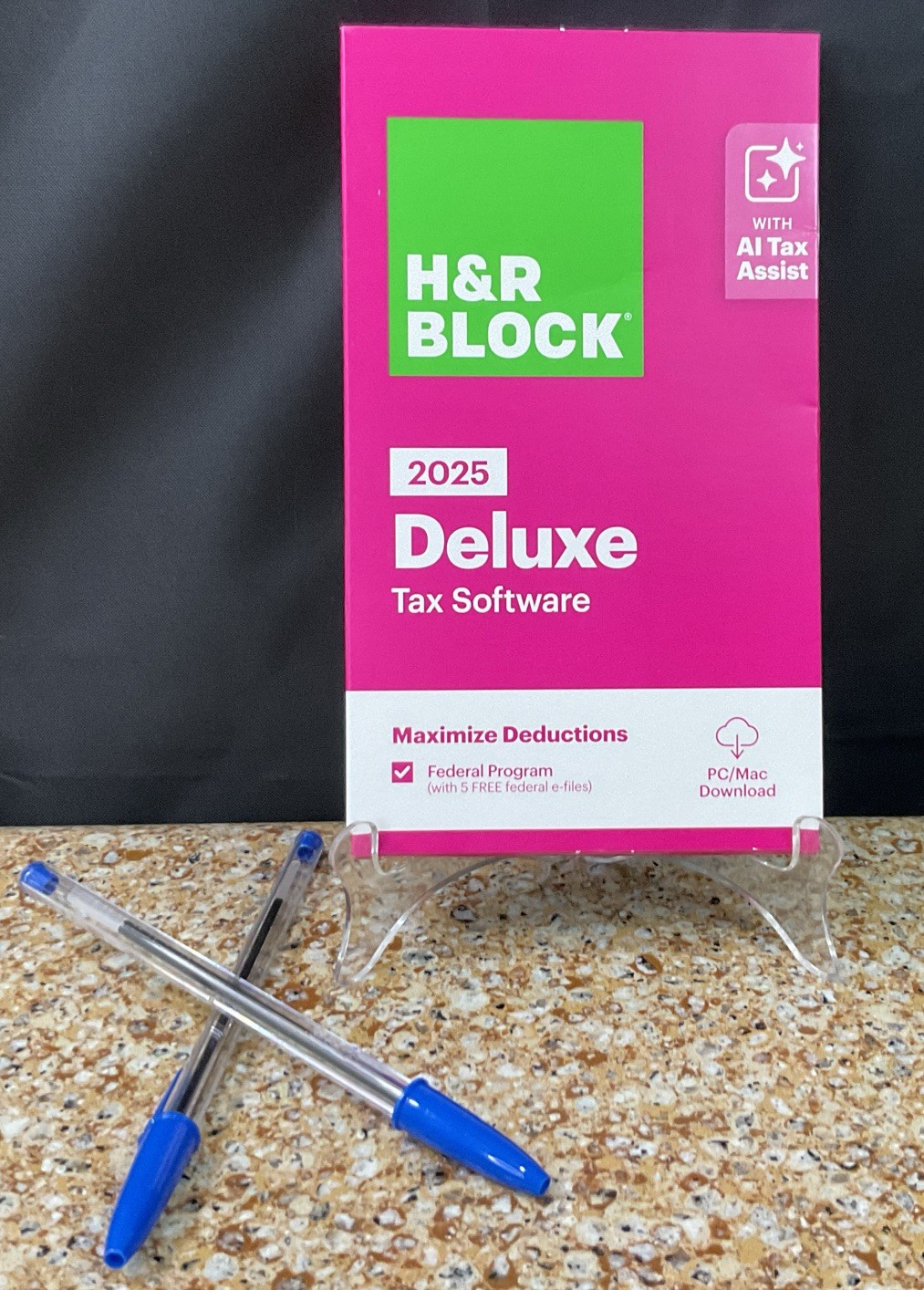 H&R Block 2025 Deluxe Tax Software PC/Mac Federal Only – Key Card Inside