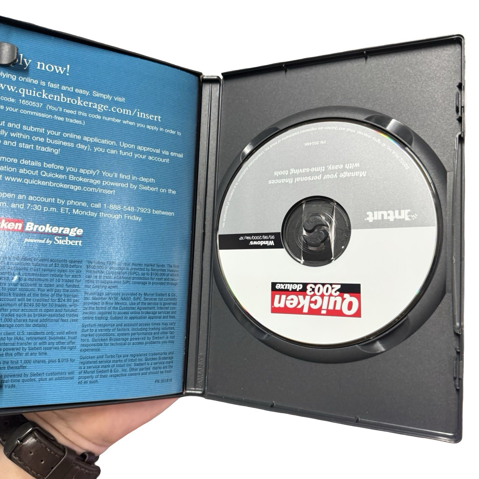 Intuit Quicken 2003 Deluxe For Windows PC w/ Insert, VGC Fast Shipping