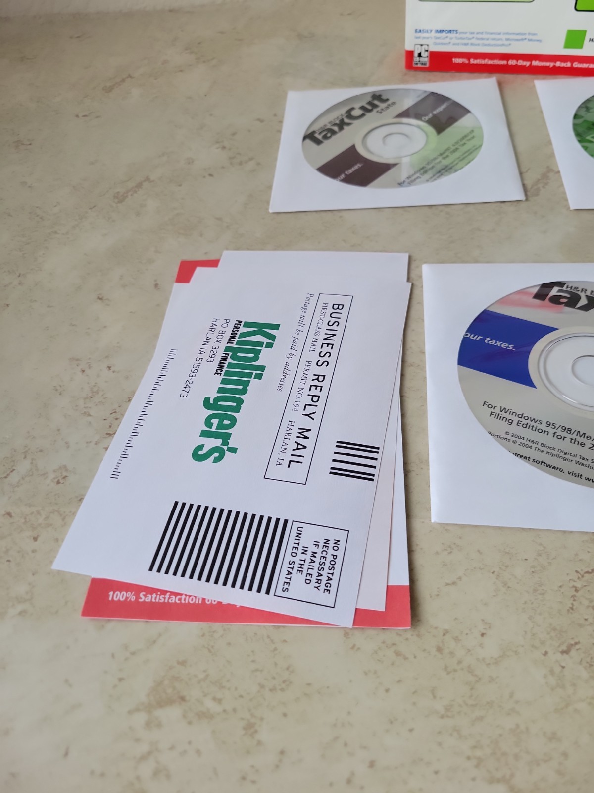 H&R Block TaxCut 2004 Deluxe Tax Cut imports Turbotax. New in box