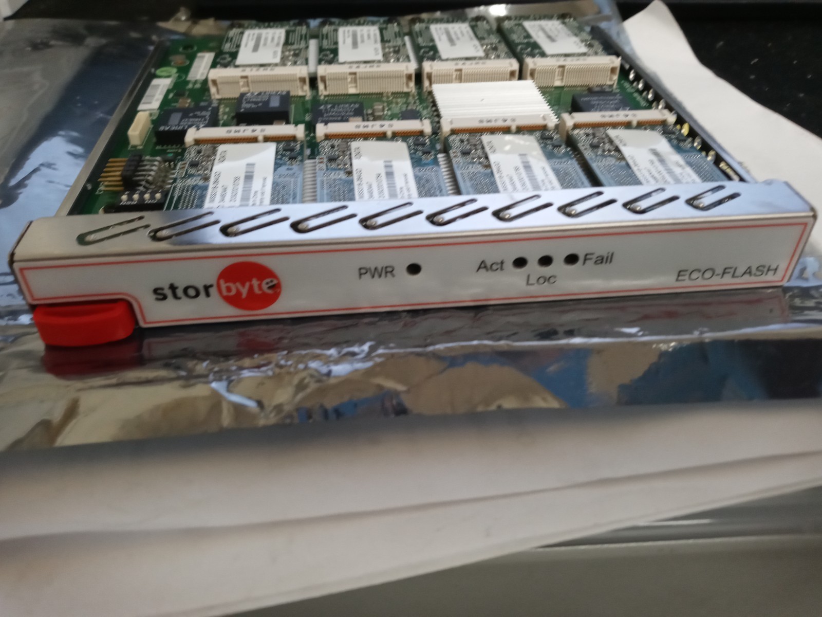 SuperComputer: Storbyte Introduces Industrial Grade, 512GB Eco•Flash