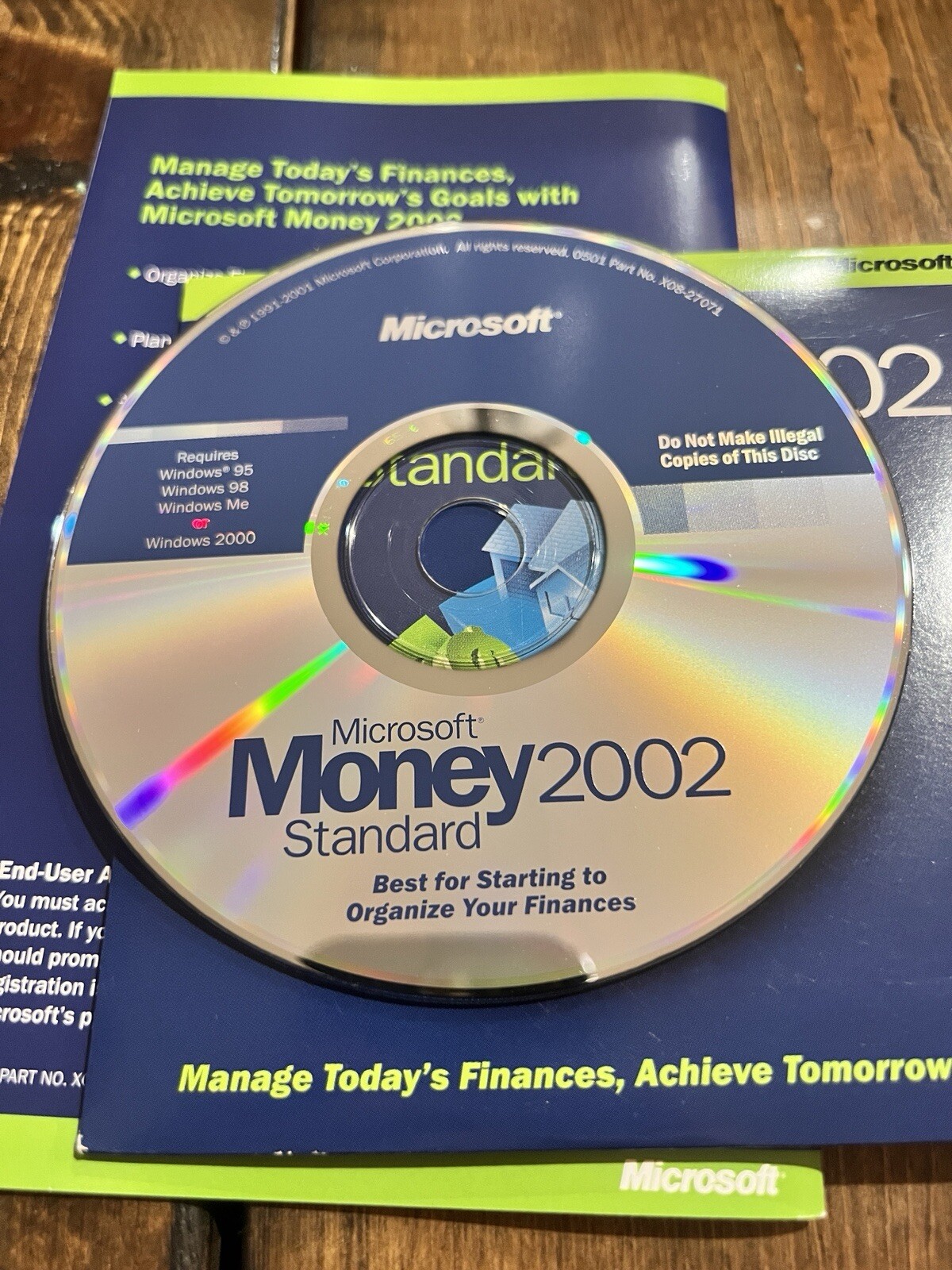 Microsoft Money 2002 Canadian Edition For ￼Windows PC Software CD-R