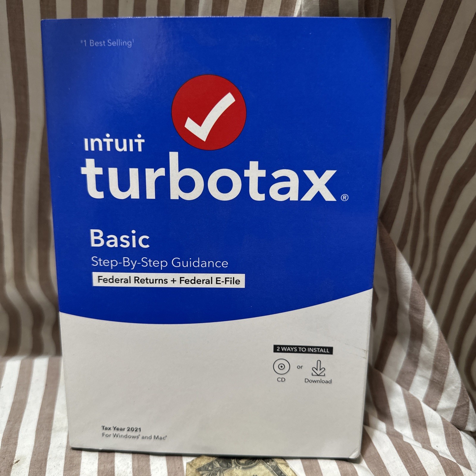 TurboTax 2021 Basic – Federal Returns + E-File Windows / Mac DISC New Open Box