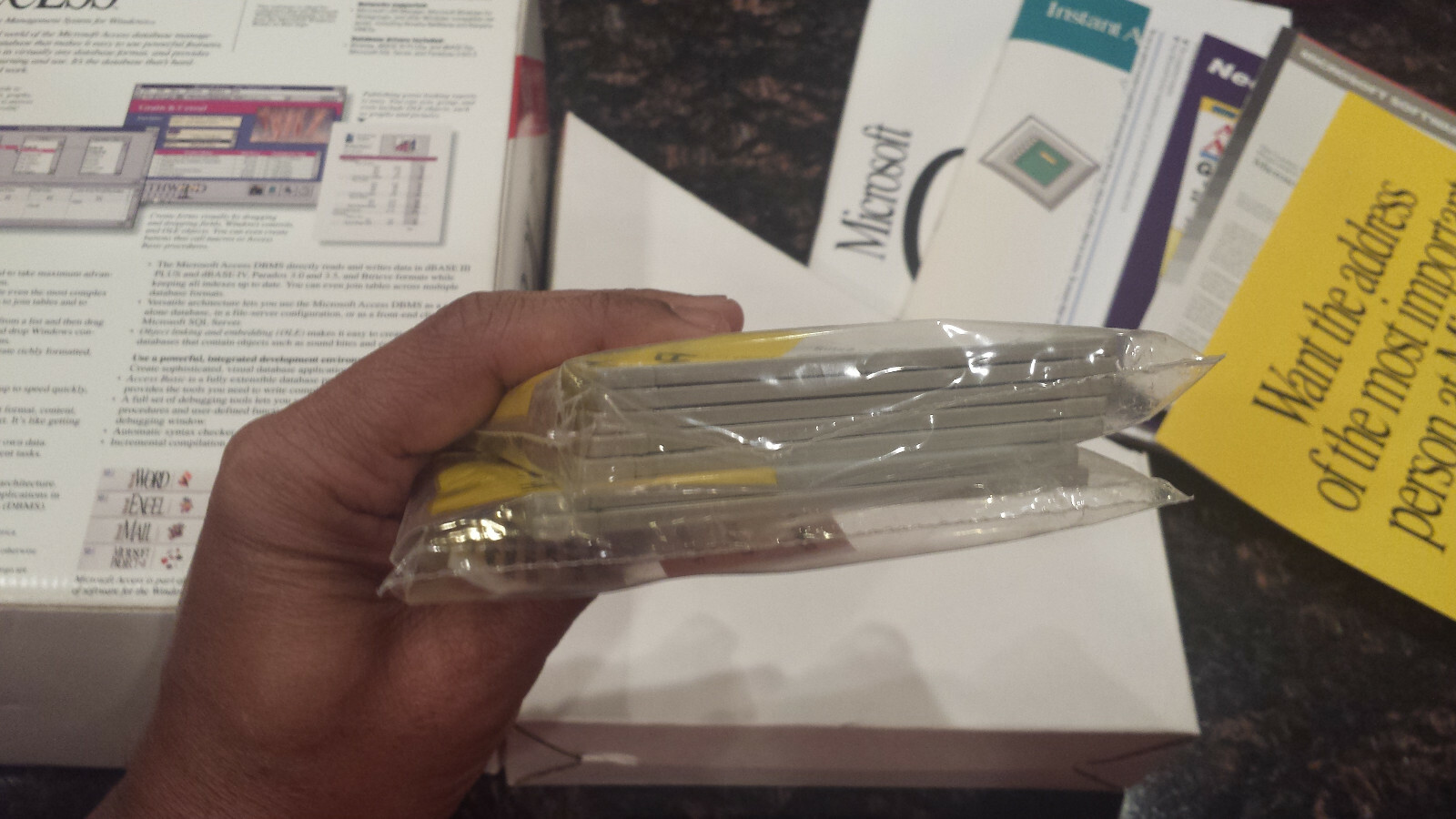 Microsoft Access for PC 1992 Version 1.00 3.5 floppy disks EUC