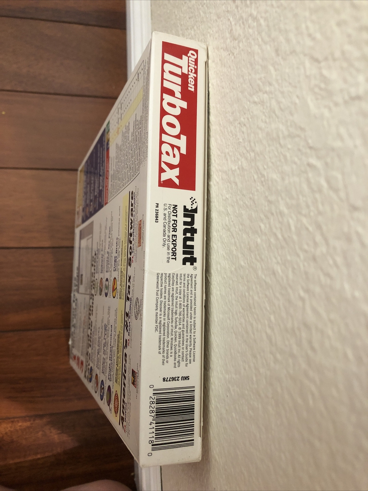 Quicken Turbotax 1999 Turbo tax 99. Original retail box. Genuine.