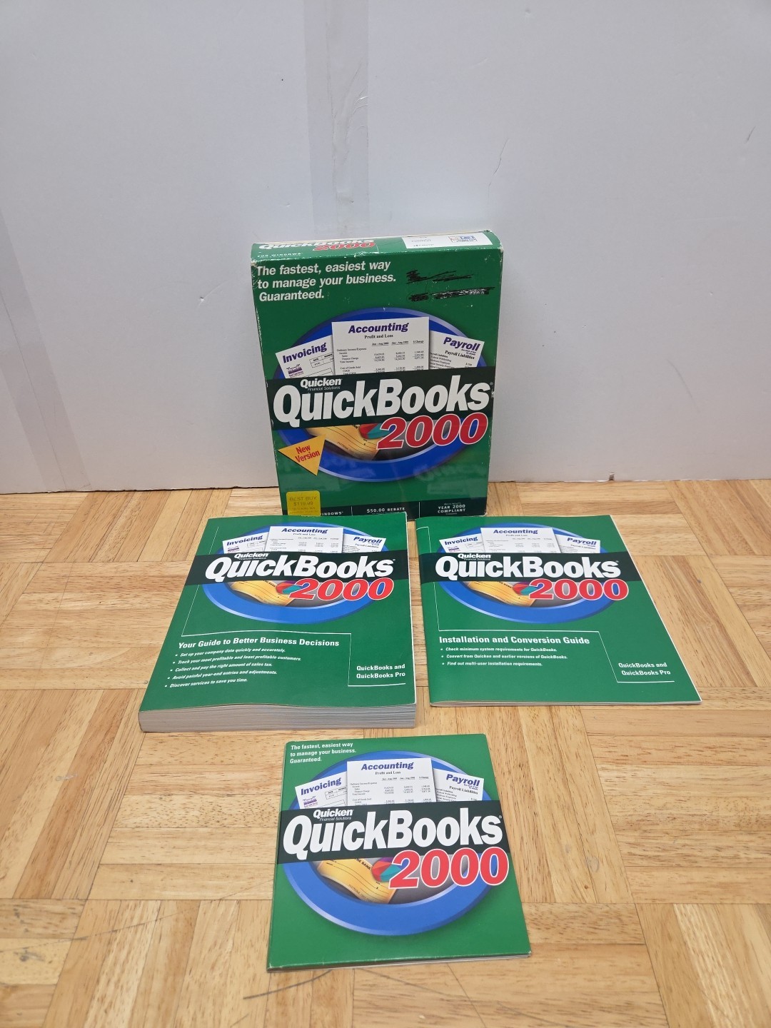 Quicken Intuit QuickBooks 2000 Accounting Software CD-ROM Windows – Complete