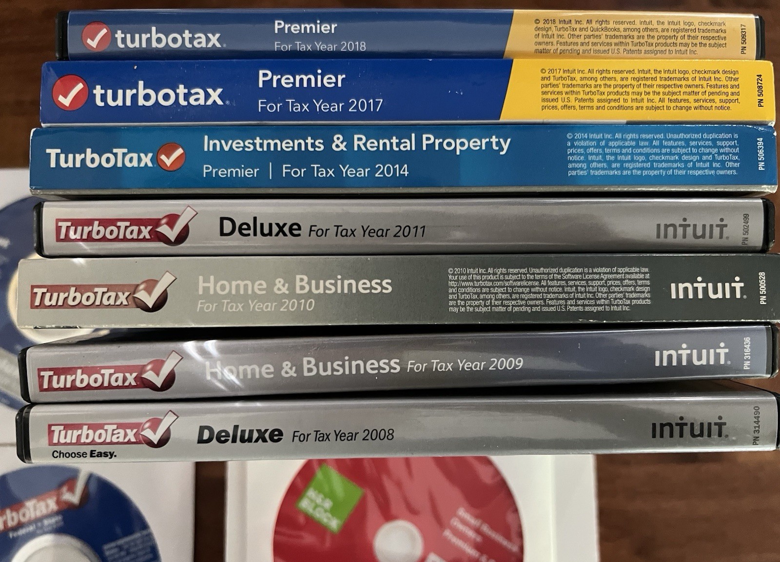 Lot Tax Software CDs 2004-2011 , 2014, 2017-2018 TurboTax 2019 HR Block, Mac Win