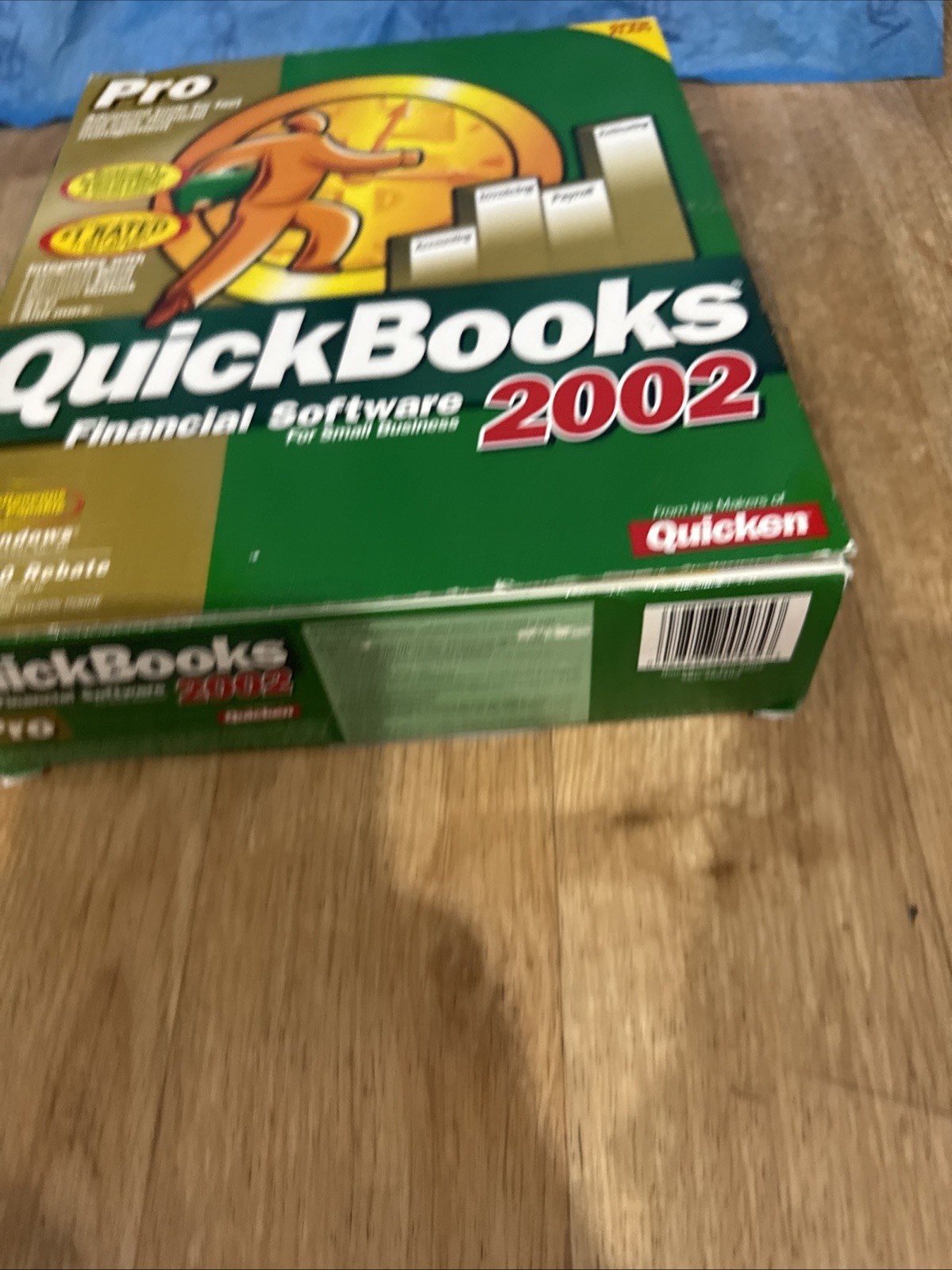 INTUIT QuickBooks Pro 2001 Full Version for Windows Install CD with License Key