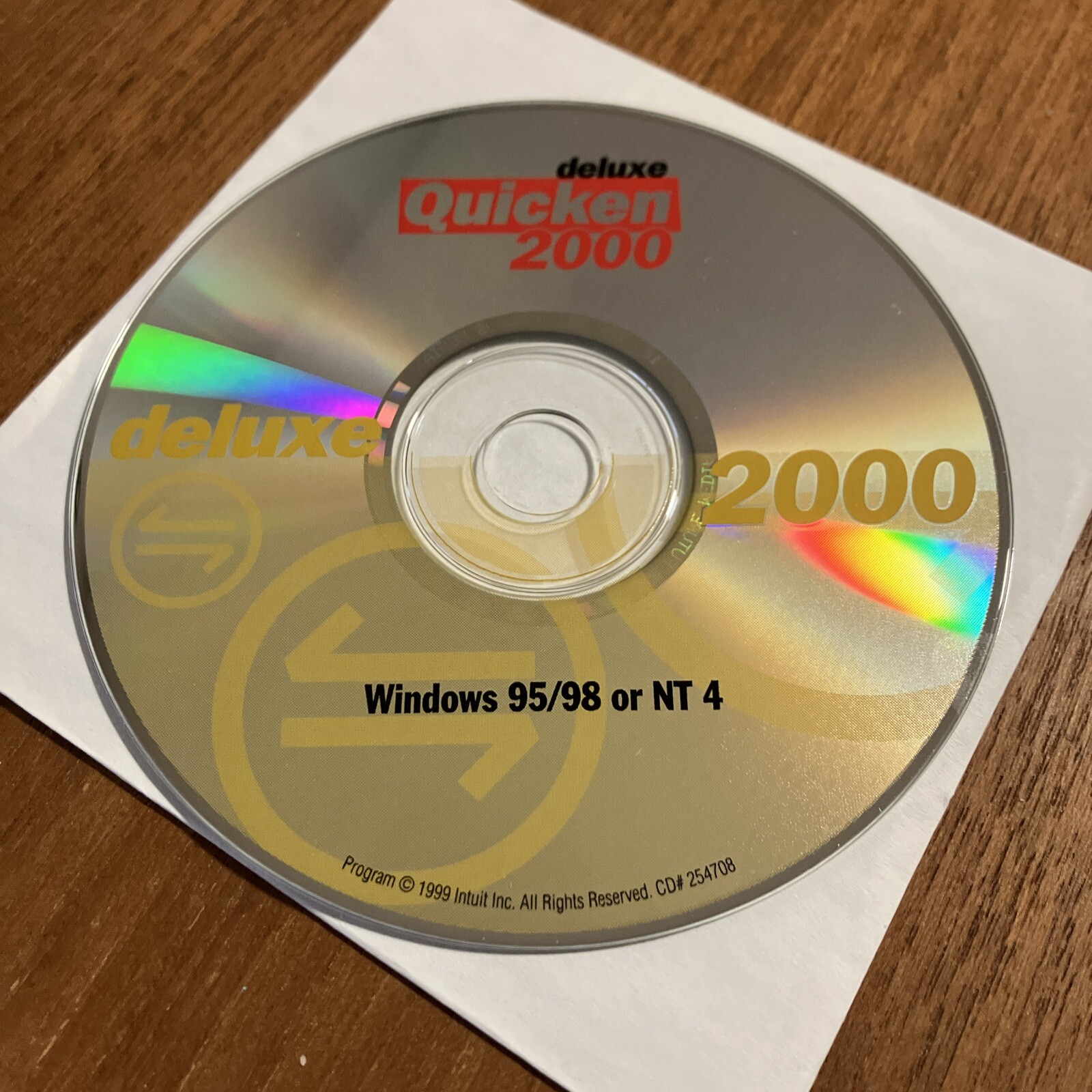 Intuit Quicken 2000 Deluxe For Windows Disc Only
