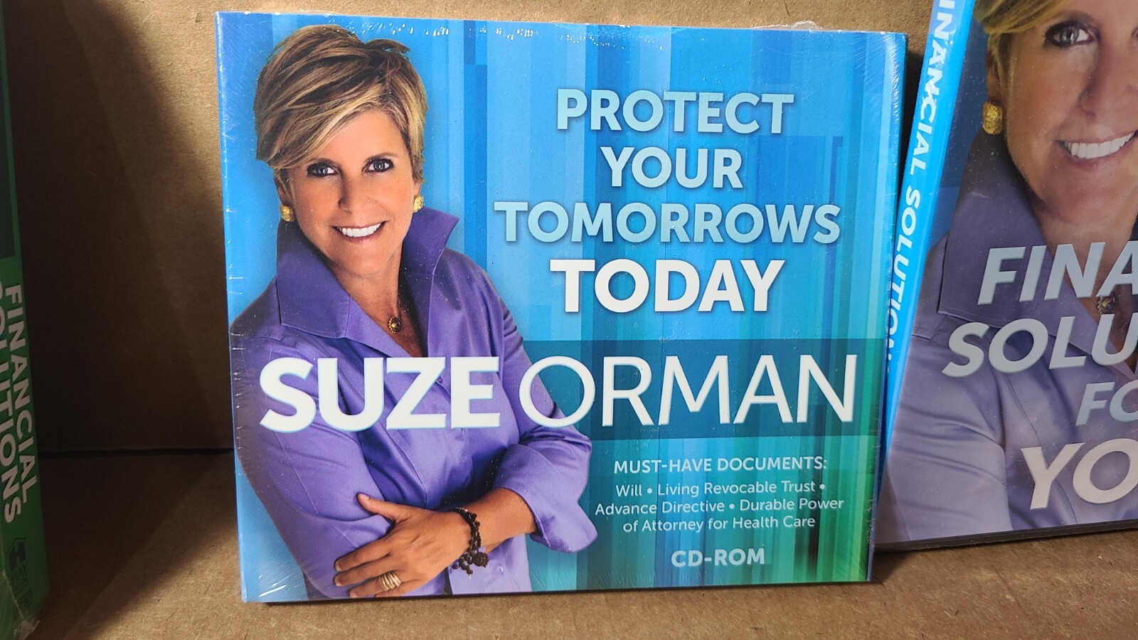LOT Of 4 Suze Orman Financial Solutions Media CDs DVDs Book (B10)