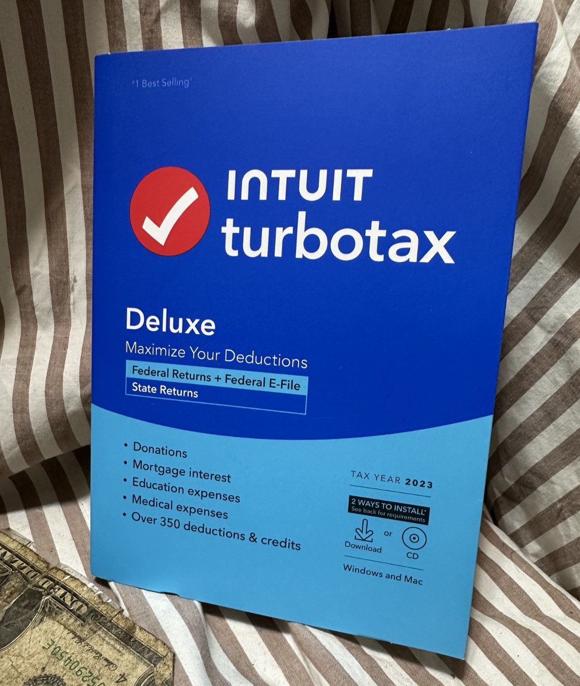 Intuit TurboTax Deluxe 2023 Federal w State Physical CD w license PC/MAC SEALED