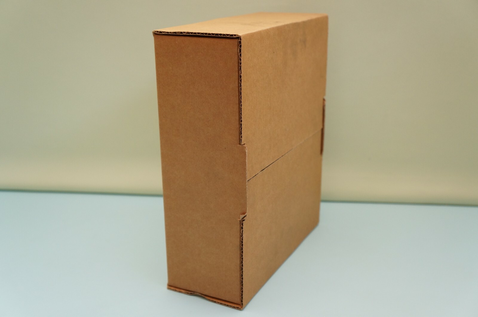Intuit QuickBooks 2002 Financial Manual. NO DISC in original BOX FREE S&H