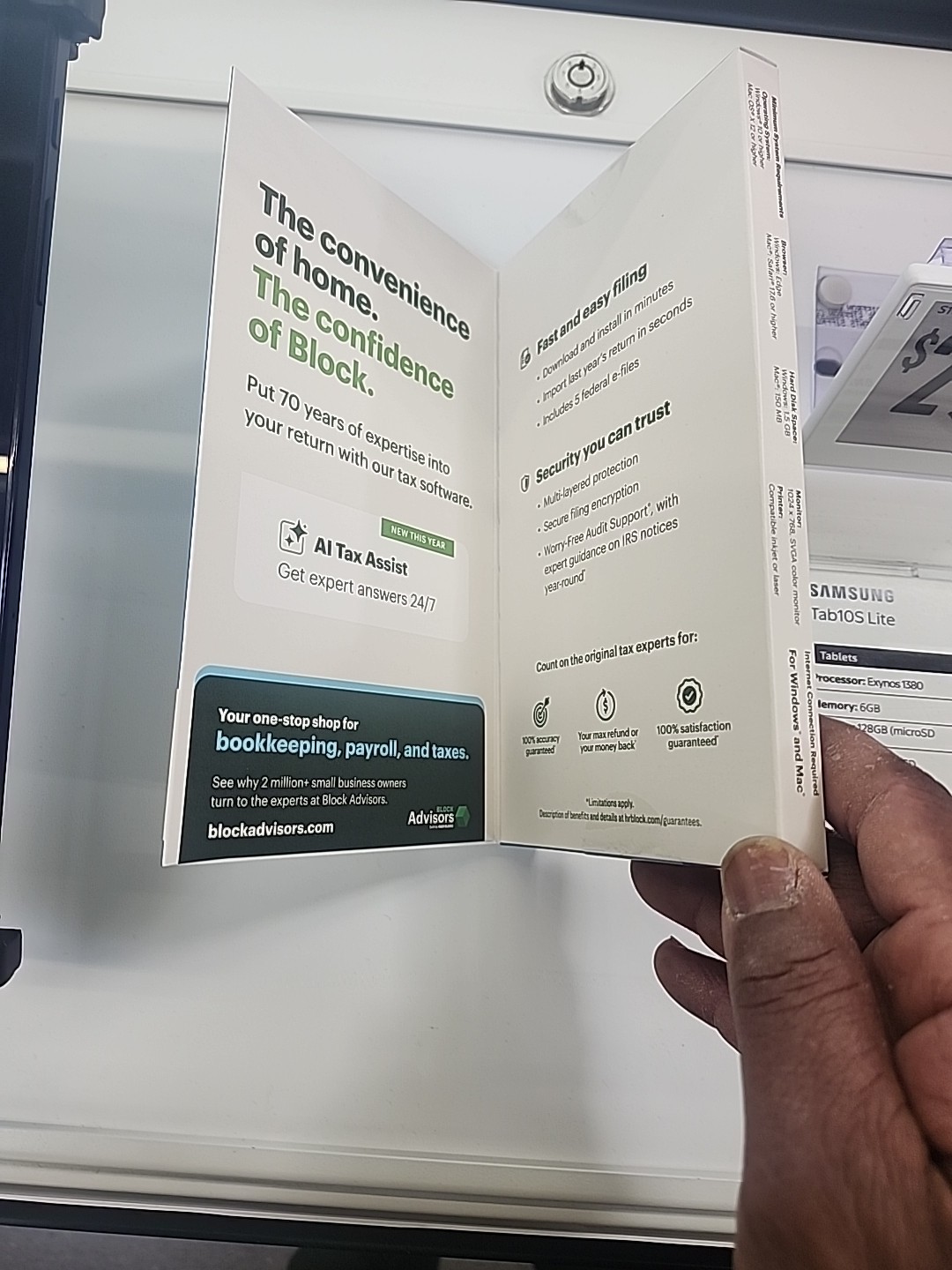 H&R Block Tax Software Premium 2025 PC/Mac [Key Card]