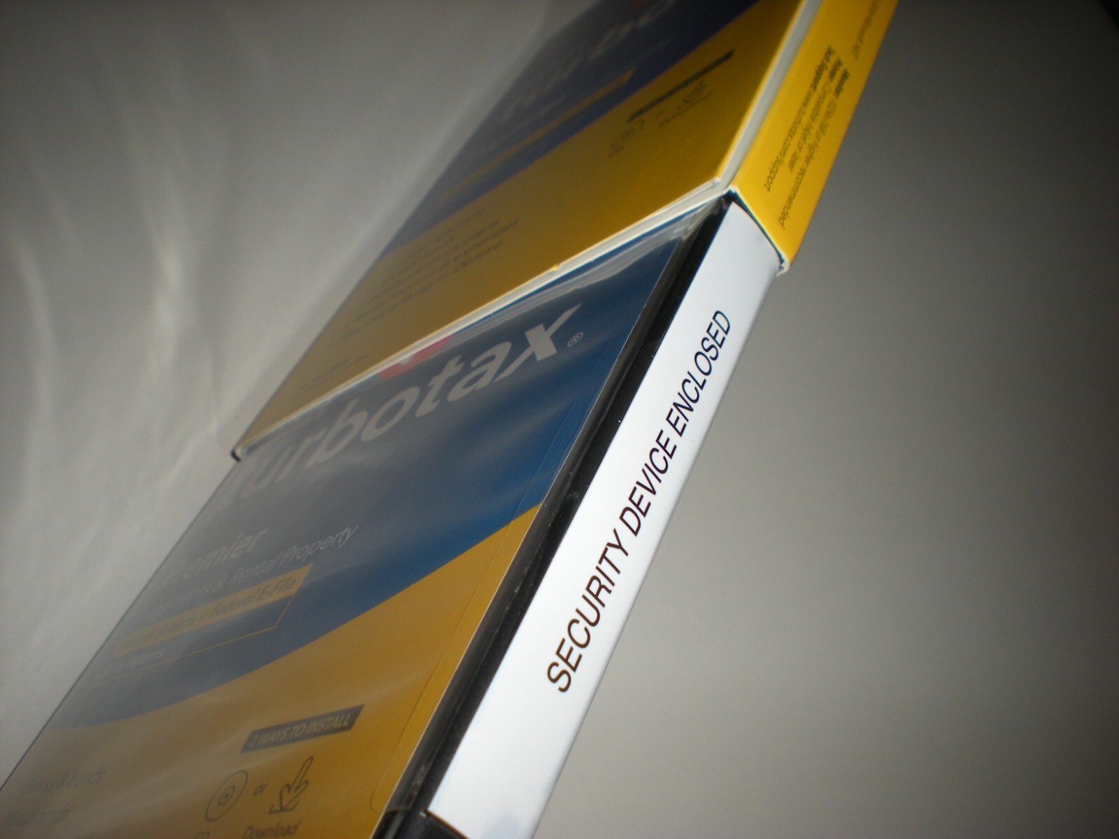 Turbotax 2020 Premier & State. (Better than Turbotax 2020 Deluxe). New. Sealed.