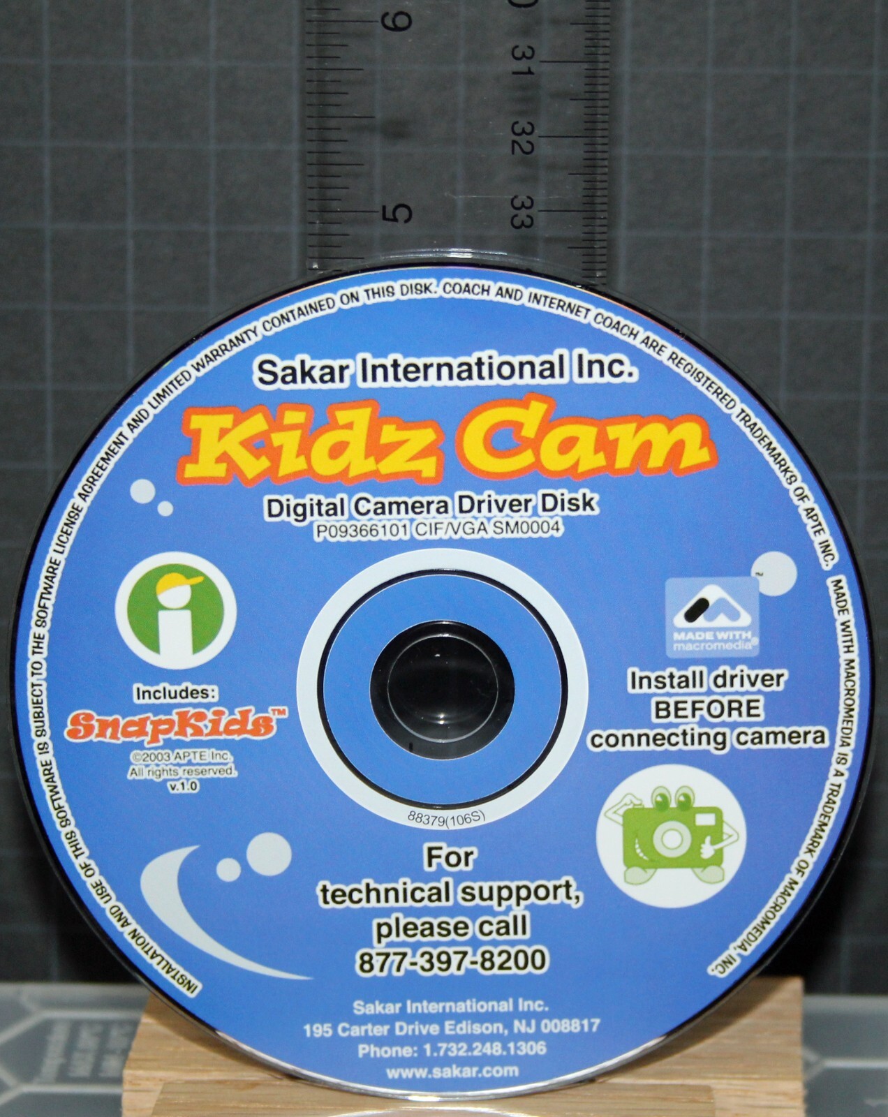 KIDZ CAM Software Suite WIN 95/95/XP Sakar International Inc. Vintage 2003