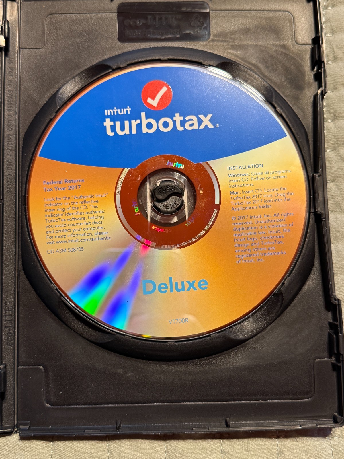 Intuit TurboTax Deluxe CD IRS Federal E-File Return Tax Preparation Win & Mac
