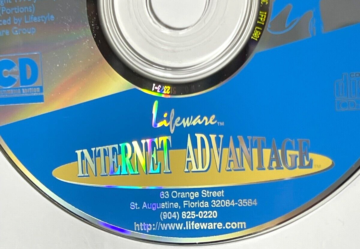 Fund Watch Plus, 1996 Lifeware Internet Advantage DC-ROM NM Cond., Disc Only
