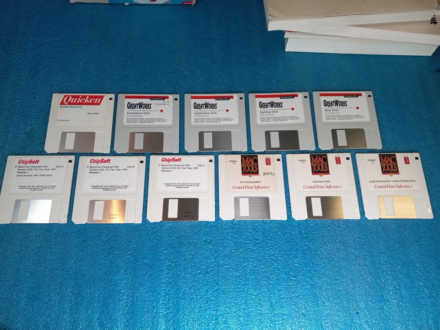 Symantec Macintosh Business Bundle MacInTax Quicken GreatWorks System 7 Apple
