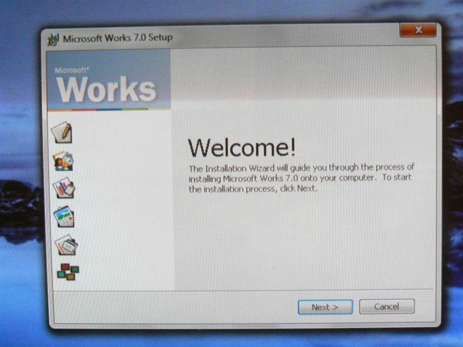 Microsoft Works 7.0 Standard PC CD-ROM 2002 software fr Windows 95/98/2000/Me/XP